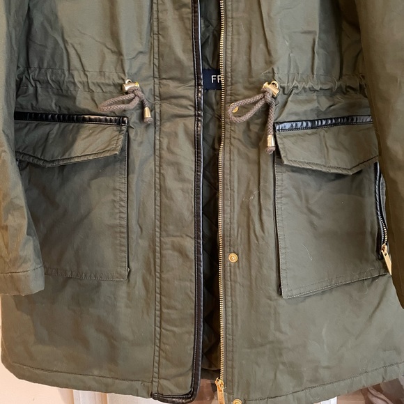 French connection szS pine green anorak w faux faux fur/leather trim - Picture 6 of 14